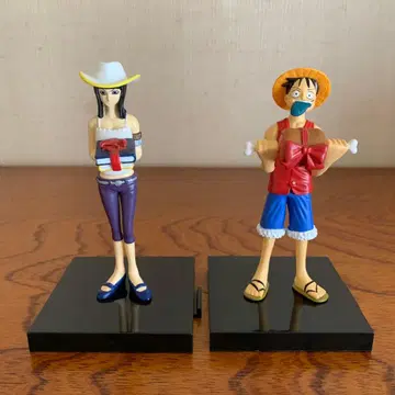 원피스 루피 로빈 피규어 세트 크리스마스