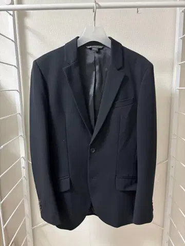 Armani Exchange 블랙 테일러드 자켓 S/P