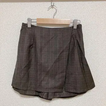 미사용 새상품 RAY CASSIN 슬릿 레이어드 치마바지 브라운 체크