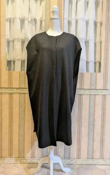 Nymphai 미사용품 오버 사이즈 블랙 롱 베스트 코트