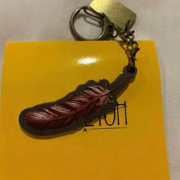 미세스 그린애플 바벨탑 가챠 키링 오오모리 모토키 깃털