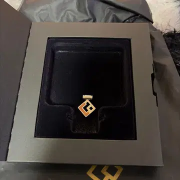 코란토테 탑 핑크 골드