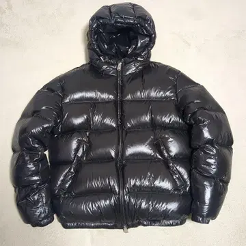 ZARA 후드 부착 다운 자켓 M 사이즈 블랙