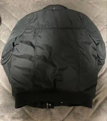 블랙 다운 자켓
