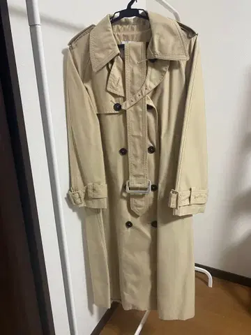 ZARA 베이지 트렌치코트