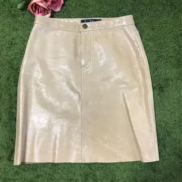 새상품급 아르진 여성용 소가죽 미니 스커트 Earl Jean 가죽