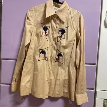 까스텔바작 워너 브라더스