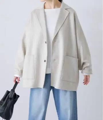 택 포함 새상품 카구레 울 테일러드 숏코트 어반 리서치 도어스