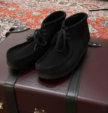 새상품급 클락스 왈라비 블랙