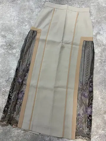 MURRAL(미럴) 롱 스커트 MU21AW1101