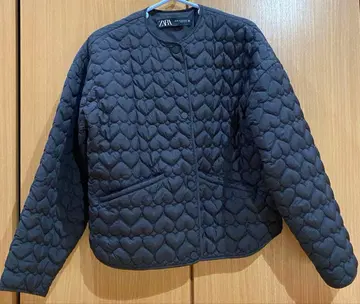 ZARA 블랙 하트 퀼팅 자켓