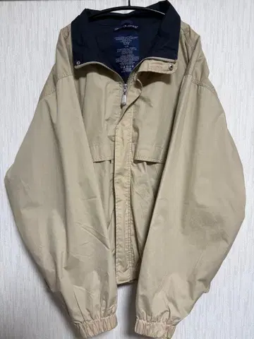 DEVON & JONES 짧은 기장! 나일론 자켓