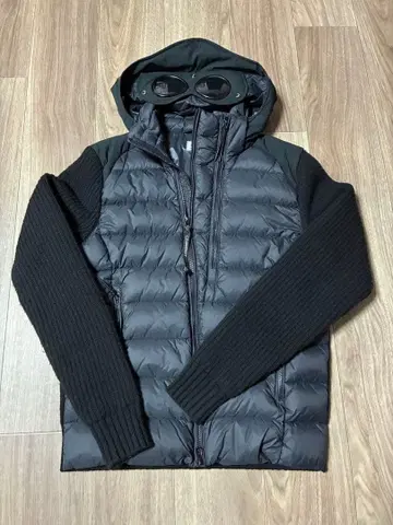 C.P. Company 다운 자켓