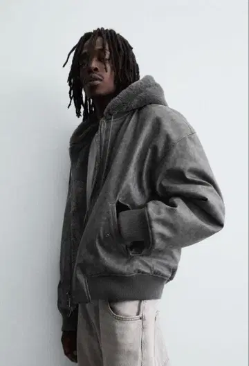 ZARA 리버서블 인조 가죽 봄버 자켓