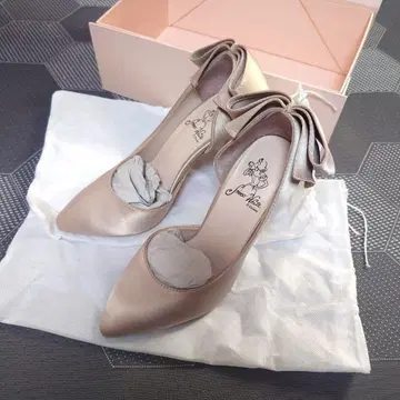 디즈니 Princesscollection GRACEGIFT 23cm