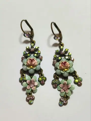 미하엘 네그린 꽃 모티브 귀걸이 장미 로즈