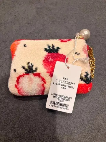 LOVERARY BY FEILER 스트로베리 파우치