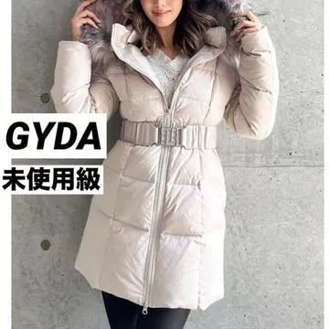 미사용급 2024년 GYDA 제이다 다운 다운코트 벨트 부착 코트