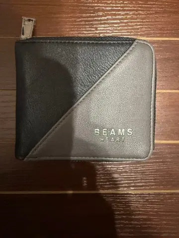 BEAMS HEART 접이식 지갑 블랙/그레이