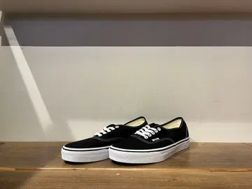VANS AUTHENTIC 블랙 화이트 US 정품 빨간 상자 31cm
