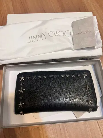 JIMMY CHOO 스터드 장지갑 블랙
