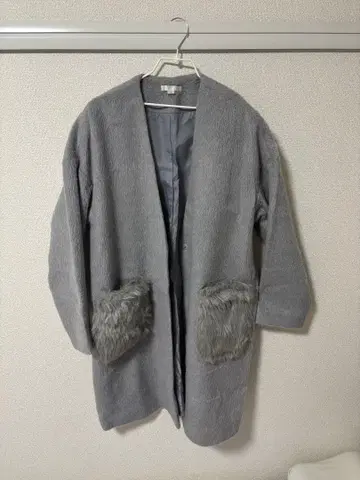 그레이 퍼 롱 코트 L 사이즈