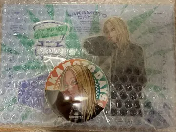 사카모토 데이즈 점프 GIGA 아크릴 스탠드 & 캔뱃지 카미가마에