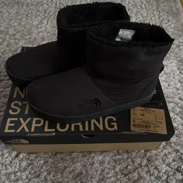 THE NORTH FACE Nomad Bootie WP Short