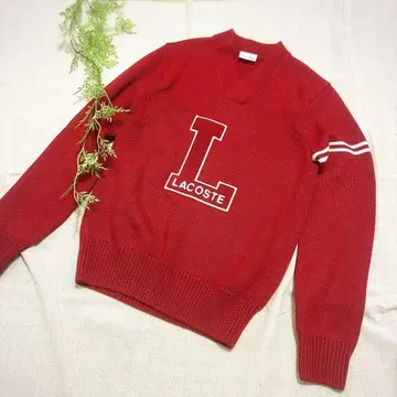 LACOSTE 레드 V넥 니트 스웨터 사이즈 2