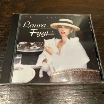 The latin touch 로라 피지의 음악 앨범