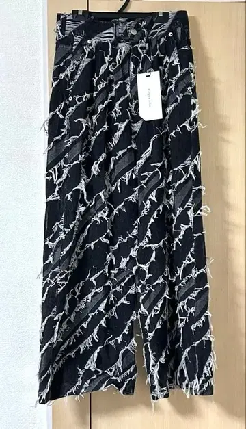 [ Casper John ] 프린지 자카드 배기 데님