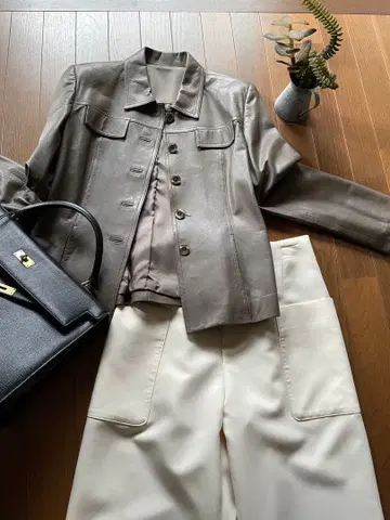 5만 거의 새상품 Lsize 일본제 부드러운 양가죽 램 가죽 자켓 아우터