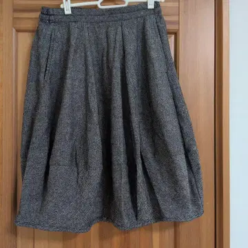 아즈노즈 벌룬 스커트