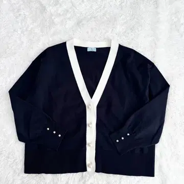 [쿠미쿄쿠] 근년 CHAI 니트 바이컬러 가디건 펄 워셔블