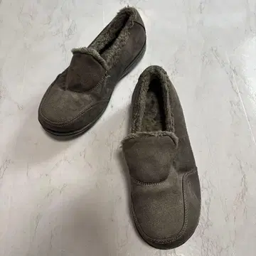 스웨이드 느낌 모카신 신발 그레이 퍼 안감 24.0