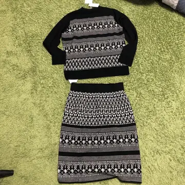 데프레 스커트 셋업