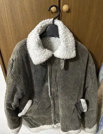 굵은 폭 코듀로이 보아 자켓 그런지 분위기 계열 90s 그레이 M 상당