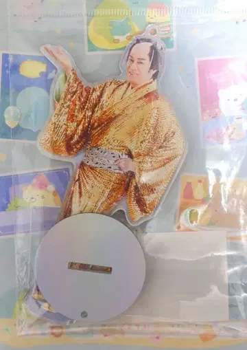 맛켄 삼바 스탠드로도 사용 가능한 아크릴 키링 사쿠라