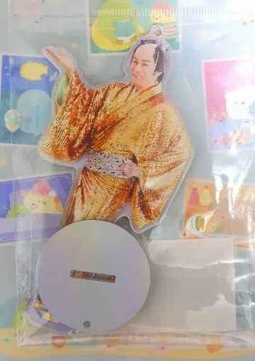 맛켄 삼바 스탠드로도 사용 가능한 아크릴 키링 사쿠라