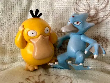 포켓몬 몬코레 코닥 골덕 피규어 세트 레트로