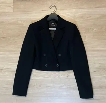 ZARA 테일러드 자켓