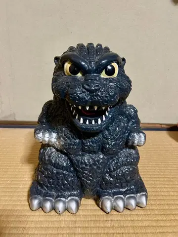 고질라 저금통 1994년 약 30cm