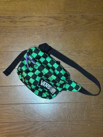VANS x MxMxM 'DORO CHECKER' BODY BAG