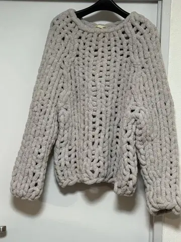 오버 사이즈 초와이드 복슬복슬 니트 그레이