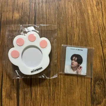 mixsoon 발바닥 디자인 키링 ENHYPEN