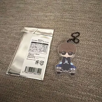 GLAY 스와린코 아크릴 키링 JIRO