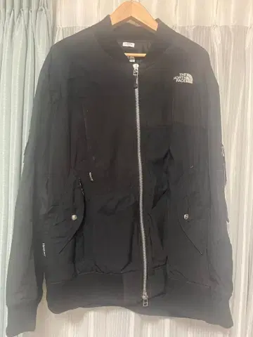 올드파크 블랙 오버 사이즈 MA-1 자켓