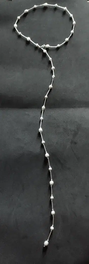 Ear papillonner 펄 목걸이