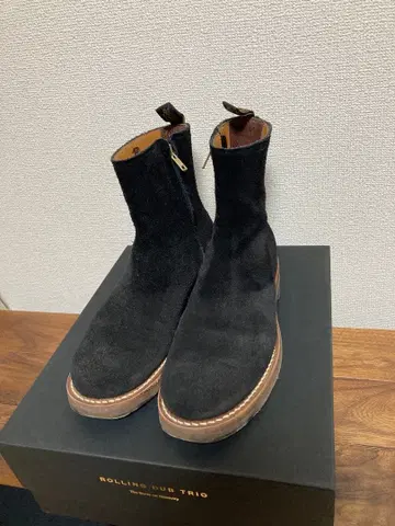 새상품급 롤링 더블 트리오 스웨이드 블랙 캐스퍼 7 25cm