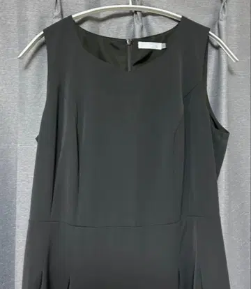 overE 슬리브리스 프레셔스 원피스 96 차콜